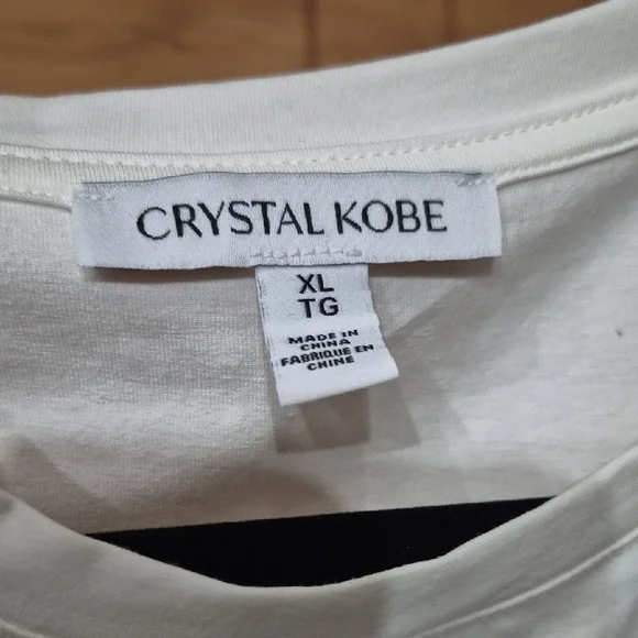 White Ruffle-Accent Sleeveless Tank - Picture 2 of 4